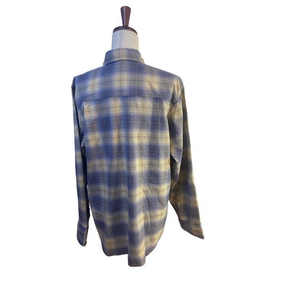 REI  CO-OP womens Sahara shirt - Picture 3 of 7